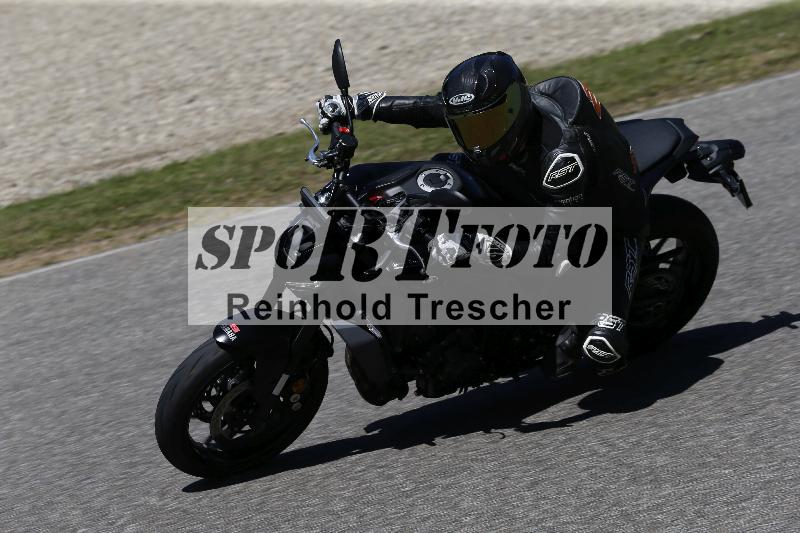 /15 22.05.2026  Plüss Moto Sport  Discover the Bike ADR /Gruppe gelb - Bike 2/unklar